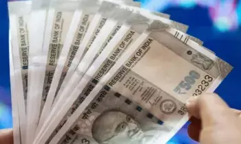 New Labour Code : కంపెనీలు ఇక తిప్పుకోవడానికి వీల్లేదు.. ఉద్యోగం వదిలేస్తే 48 గంటల్లో బకాయిలు చెల్లించాల్సిందే New Labour Code : కంపెనీలు ఇక తిప్పుకోవడానికి వీల్లేదు.. ఉద్యోగం వదిలేస్తే 48 గంటల్లో బకాయిలు చెల్లించాల్సిందే