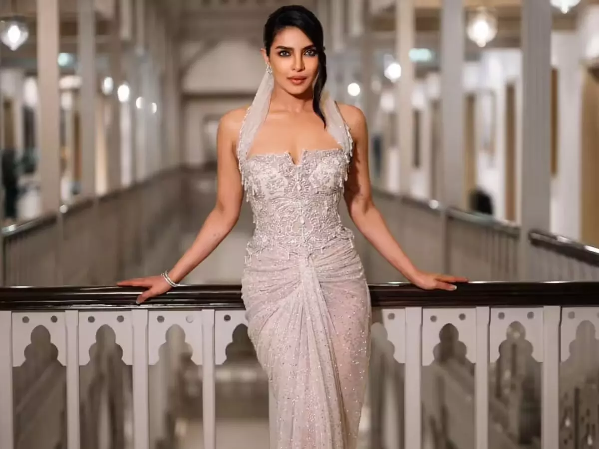 Priyanka Chopra: ఆ హీరోలు నన్ను తొక్కేశారు..బాలీవుడ్ పై ప్రియాంకా చోప్రా సంచలన కామెంట్స్ Priyanka Chopra: ఆ హీరోలు నన్ను తొక్కేశారు..బాలీవుడ్ పై ప్రియాంకా చోప్రా సంచలన కామెంట్స్