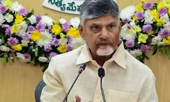 Guntakal-Ballari Railway Lines: గుంతకల్లు-బళ్లారి రైల్వే లైన్లకు కేంద్రం ఆమోదం.. ప్రధాని మోదీకి సీఎం చంద్రబాబు కృతజ్ఞతలు Guntakal-Ballari Railway Lines: గుంతకల్లు-బళ్లారి రైల్వే లైన్లకు కేంద్రం ఆమోదం.. ప్రధాని మోదీకి సీఎం చంద్రబాబు కృతజ్ఞతలు