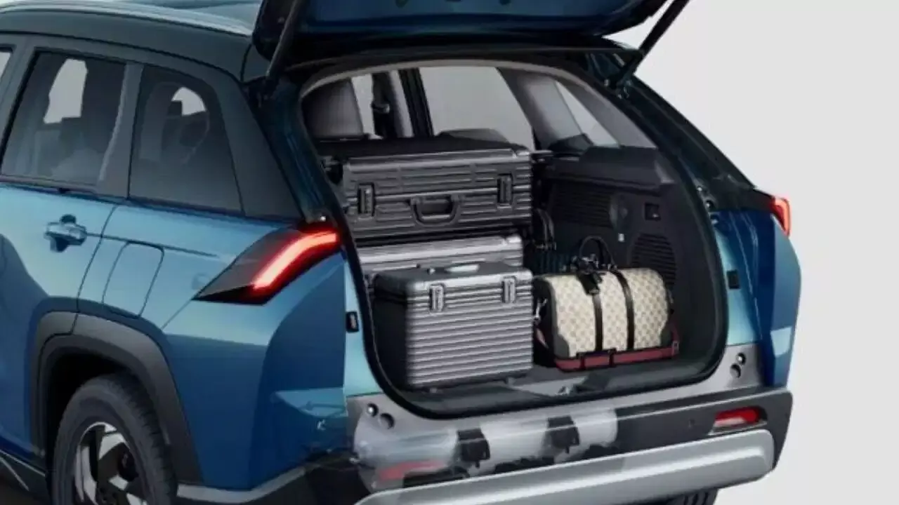 Maruti Suzuki : ఆ కార్లే కావాలంటున్న జనాలు.. ఏకంగా 9 లక్షల కార్ల విక్రయమే లక్ష్యంగా మారుతీ సుజుకి Maruti Suzuki : ఆ కార్లే కావాలంటున్న జనాలు.. ఏకంగా 9 లక్షల కార్ల విక్రయమే లక్ష్యంగా మారుతీ సుజుకి