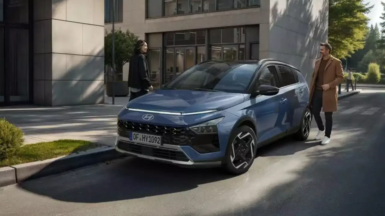 Hyundai : టాటా, మహీంద్రా, మారుతీలకు గట్టి షాక్.. మార్కెట్లోకి హ్యుందాయ్ 2 కొత్త ఎస్యూవీలు Hyundai : టాటా, మహీంద్రా, మారుతీలకు గట్టి షాక్.. మార్కెట్లోకి హ్యుందాయ్ 2 కొత్త ఎస్యూవీలు