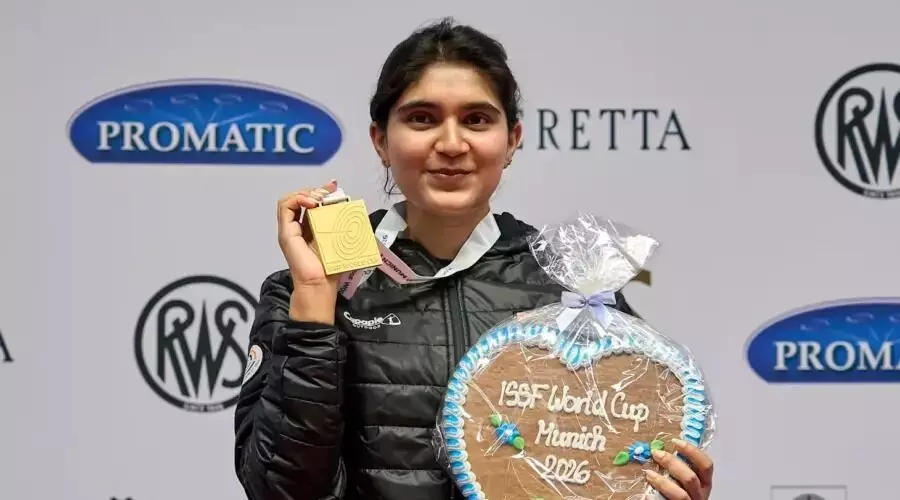 ISSF World Cup Sensation: ఐఎస్ఎస్ఎఫ్ ప్రపంచ కప్లో సంచలనం.. పసిడి పతకం కొల్లగొట్టిన హైదరాబాదీ షూటర్ ఇషా సింగ్ ISSF World Cup Sensation: ఐఎస్ఎస్ఎఫ్ ప్రపంచ కప్లో సంచలనం.. పసిడి పతకం కొల్లగొట్టిన హైదరాబాదీ షూటర్ ఇషా సింగ్