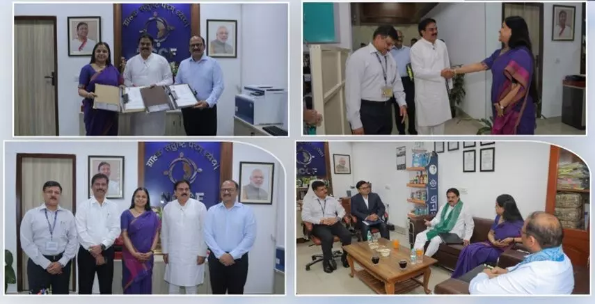 Minister Nadendla: ‘మీ మార్ట్’ల ద్వారా తక్కువ ధరలకే నిత్యావసరాలు.. 29 వేల రేషన్ దుకాణాలు బలోపేతం: మంత్రి నాదెండ్ల Minister Nadendla: ‘మీ మార్ట్’ల ద్వారా తక్కువ ధరలకే నిత్యావసరాలు.. 29 వేల రేషన్ దుకాణాలు బలోపేతం: మంత్రి నాదెండ్ల