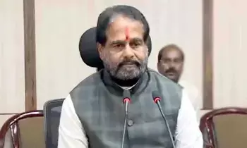 Tammeneni Seetharam: భూకబ్జా కేసులో పోలీసు విచారణకు హాజరైన తమ్మినేని సీతారాం Tammeneni Seetharam: భూకబ్జా కేసులో పోలీసు విచారణకు హాజరైన తమ్మినేని సీతారాం