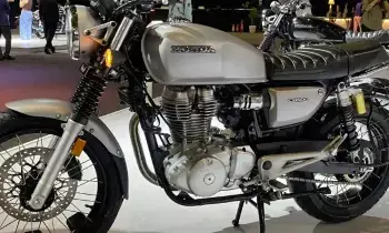 Honda CB500 : రాయల్ ఎన్‌ఫీల్డ్‌కు గట్టి పోటీగా హోండా కొత్త 501cc బైక్.. సీబీ500 బుకింగ్స్ షురూ