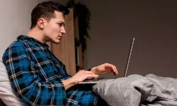 Working from Home: వర్క్ ఫ్రమ్ హోమ్ చేసేవాళ్లు..ఈ తప్పులు అస్సలు చేయొద్దు Working from Home: వర్క్ ఫ్రమ్ హోమ్ చేసేవాళ్లు..ఈ తప్పులు అస్సలు చేయొద్దు