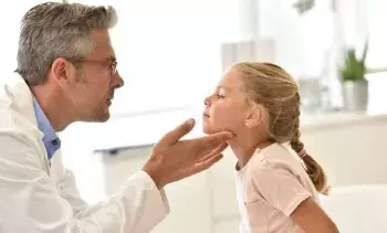 Thyroid Problem: పిల్లలలో ఈ మార్పులు కనిపిస్తున్నాయా? థైరాయిడ్ సమస్య కావొచ్చు.. నిర్లక్ష్యం చేస్తే ప్రమాదమే..