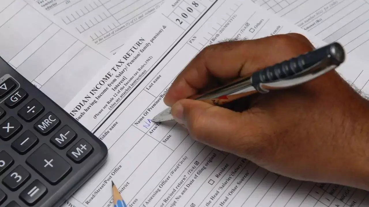 ITR Filing : ఫైలింగ్ ఒక్కటే సరిపోదు.. 30 రోజుల్లోగా ఈ పని చేయకపోతే ఐటీఆర్ రీజెక్ట్ కావడం ఖాయం ITR Filing : ఫైలింగ్ ఒక్కటే సరిపోదు.. 30 రోజుల్లోగా ఈ పని చేయకపోతే ఐటీఆర్ రీజెక్ట్ కావడం ఖాయం