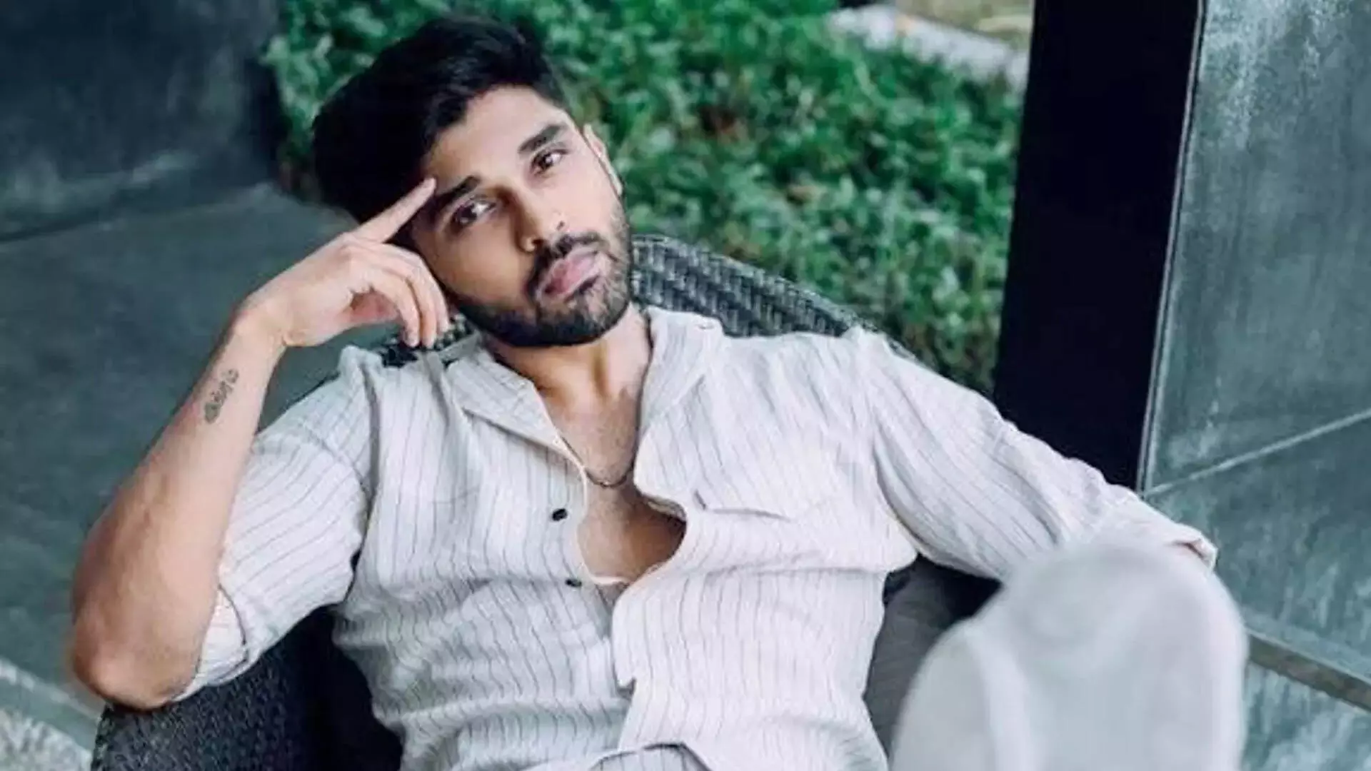 DV4 Controversy: హీరో ఆగస్టు 10న తప్పక హాజరుకావాలి DV4 Controversy: హీరో ఆగస్టు 10న తప్పక హాజరుకావాలి