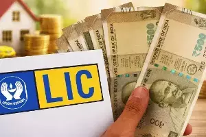 LIC : పిల్లల చదువు, పెళ్లి టెన్షన్ గుడ్బై.. మిడిల్ క్లాస్ పేరెంట్స్ కోసం ఎల్ఐసీ సూపర్ హిట్ ప్లాన్స్ LIC : పిల్లల చదువు, పెళ్లి టెన్షన్ గుడ్బై.. మిడిల్ క్లాస్ పేరెంట్స్ కోసం ఎల్ఐసీ సూపర్ హిట్ ప్లాన్స్