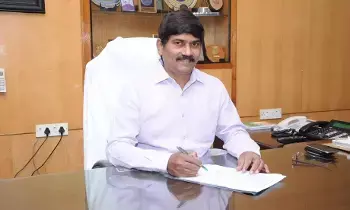 AU Vice-Chancellor Prasada Reddy: ఏయూ మాజీ వీసీ ప్రసాదరెడ్డిపై సస్పెన్షన్ సిఫారసు.. నిధుల దుర్వినియోగంపై విజిలెన్స్ నివేదిక AU Vice-Chancellor Prasada Reddy: ఏయూ మాజీ వీసీ ప్రసాదరెడ్డిపై సస్పెన్షన్ సిఫారసు.. నిధుల దుర్వినియోగంపై విజిలెన్స్ నివేదిక