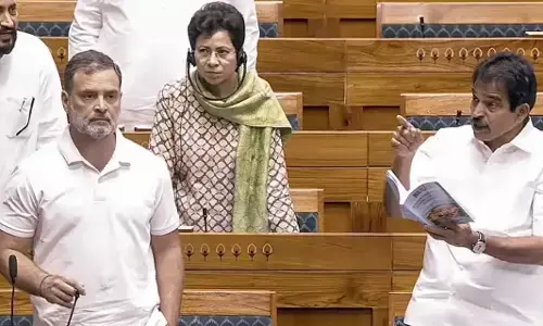 K.C. Venugopal: కేంద్ర మంత్రి జితేంద్ర సింగ్పై ప్రివిలేజ్ మోషన్.. కెసి వేణుగోపాల్ ఫిర్యాదు K.C. Venugopal: కేంద్ర మంత్రి జితేంద్ర సింగ్పై ప్రివిలేజ్ మోషన్.. కెసి వేణుగోపాల్ ఫిర్యాదు