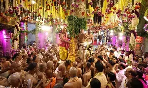 Srivari Salakatla Brahmotsavam: సెప్టెంబర్ 15 నుండి 23వ తేదీ వరకు శ్రీవారి సాలకట్ల బ్రహ్మోత్సవాలు Srivari Salakatla Brahmotsavam: సెప్టెంబర్ 15 నుండి 23వ తేదీ వరకు శ్రీవారి సాలకట్ల బ్రహ్మోత్సవాలు