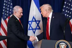 U.S: ఇరాన్ ఇంధన వ్యవస్థపై అమెరికా భారీ దాడుల యోచన.. ఇజ్రాయెల్ కూడా రంగంలోకి? U.S: ఇరాన్ ఇంధన వ్యవస్థపై అమెరికా భారీ దాడుల యోచన.. ఇజ్రాయెల్ కూడా రంగంలోకి?