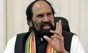 Minister Uttam Kumar Reddy: ధాన్య నిల్వలు, సీఎంఆర్లో సంస్కరణలు: మంత్రి ఉత్తమ్కుమార్రెడ్డి కీలక చర్యలు Minister Uttam Kumar Reddy: ధాన్య నిల్వలు, సీఎంఆర్లో సంస్కరణలు: మంత్రి ఉత్తమ్కుమార్రెడ్డి కీలక చర్యలు