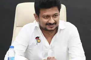 Udhayanidhi Stalin: నటి త్రిషపై ద్వంద్వార్థ వ్యాఖ్యలు.. ఉదయనిధి స్టాలిన్ అరెస్ట్తో తమిళనాడులో రాజకీయ ఉద్రిక్తత Udhayanidhi Stalin: నటి త్రిషపై ద్వంద్వార్థ వ్యాఖ్యలు.. ఉదయనిధి స్టాలిన్ అరెస్ట్తో తమిళనాడులో రాజకీయ ఉద్రిక్తత