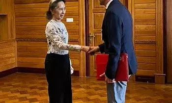 Aung San Suu Kyi: ఐదేళ్ల తర్వాత ఐసీఆర్‌సీ ప్రతినిధితో కనిపించిన ఆంగ్ సాన్ సూకీ
