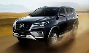 Toyota : కార్ల మార్కెట్లో టయోటా మ్యాజిక్.. రికార్డు స్థాయి అమ్మకాలతో జోరు పెంచిన కంపెనీ Toyota : కార్ల మార్కెట్లో టయోటా మ్యాజిక్.. రికార్డు స్థాయి అమ్మకాలతో జోరు పెంచిన కంపెనీ
