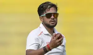 Sri Lanka Tour: శ్రీలంక టూర్: భారత జట్టులోకి నలుగురు కొత్త బౌలర్లు! Sri Lanka Tour: శ్రీలంక టూర్: భారత జట్టులోకి నలుగురు కొత్త బౌలర్లు!