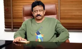 RGV: టాలీవుడ్లో ఉన్నవాళ్లు నిర్మాతలు కాదు.. కేవలం ఇన్వెస్టర్లు: ఆర్జీవీ RGV: టాలీవుడ్లో ఉన్నవాళ్లు నిర్మాతలు కాదు.. కేవలం ఇన్వెస్టర్లు: ఆర్జీవీ