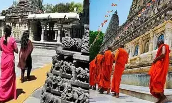 Perform Pradakshina in a Temple: గుడిలో ప్రదక్షిణాలు ఎందుకు చేయాలి.. ఎలాంటి నియమాలు పాటించాలి? Perform Pradakshina in a Temple: గుడిలో ప్రదక్షిణాలు ఎందుకు చేయాలి.. ఎలాంటి నియమాలు పాటించాలి?