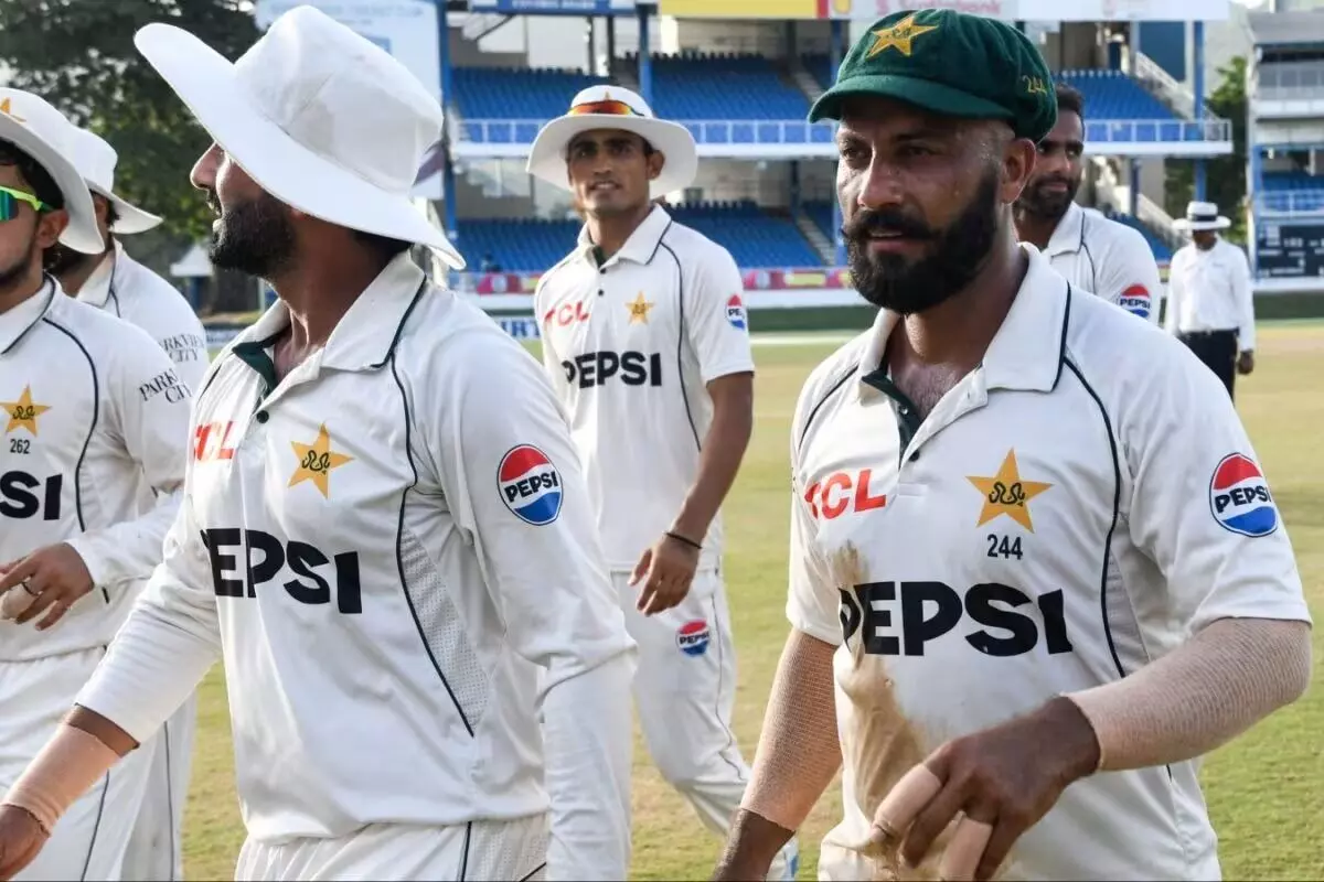 Pakistan Beat West Indies: వెస్టిండీస్పై ఘనవిజయం.. ఆరో స్థానం నుంచి కోలుకున్న పాకిస్థాన్ Pakistan Beat West Indies: వెస్టిండీస్పై ఘనవిజయం.. ఆరో స్థానం నుంచి కోలుకున్న పాకిస్థాన్