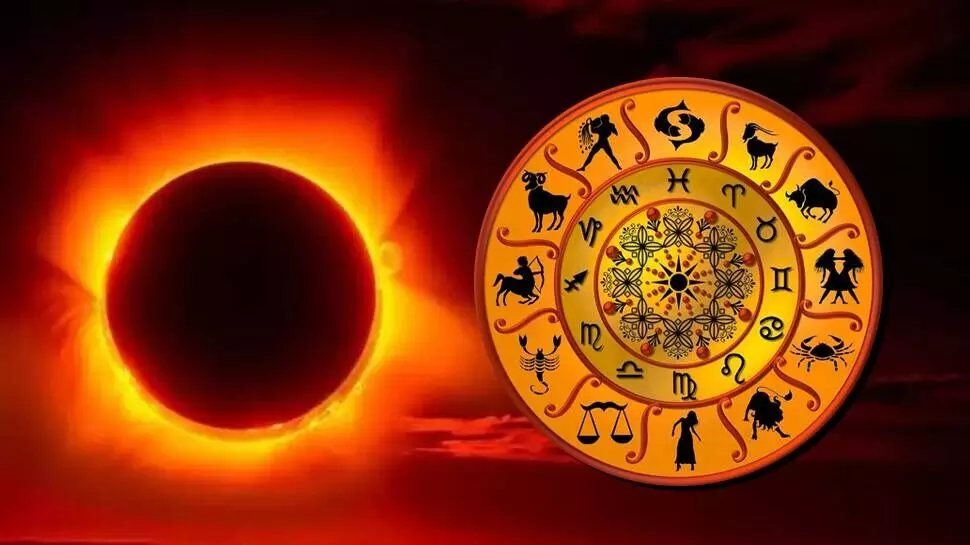 Solar Eclipse on August 12: ఆగస్టు 12న సూర్యగ్రహణం: ఏ రాశులపై ఎలాంటి ప్రభావం? సూతక కాలం నియమాలు ఇవే.. Solar Eclipse on August 12: ఆగస్టు 12న సూర్యగ్రహణం: ఏ రాశులపై ఎలాంటి ప్రభావం? సూతక కాలం నియమాలు ఇవే..