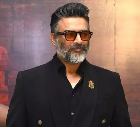 R. Madhavan: విమర్శలను పట్టించుకోను.. నాయకులకు మద్దతివ్వడం పౌరుడిగా నా బాధ్యత - మాధవన్ R. Madhavan: విమర్శలను పట్టించుకోను.. నాయకులకు మద్దతివ్వడం పౌరుడిగా నా బాధ్యత - మాధవన్