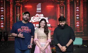 Varun Tej: కొరియన్ కనకరాజ్ నాన్ స్టాప్  ఎంటర్ టైన్ మెంట్: వరుణ్ తేజ్
