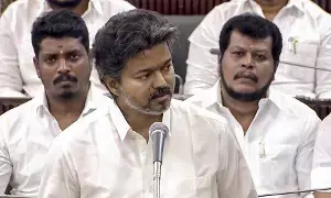 Chief Minister C. Joseph Vijay: కావేరీ జలాల వివాదం.. కర్ణాటకతో చర్చల ద్వారా పరిష్కారానికి సిద్ధం: విజయ్ Chief Minister C. Joseph Vijay: కావేరీ జలాల వివాదం.. కర్ణాటకతో చర్చల ద్వారా పరిష్కారానికి సిద్ధం: విజయ్