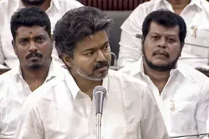 Chief Minister C. Joseph Vijay: కావేరీ జలాల వివాదం.. కర్ణాటకతో చర్చల ద్వారా పరిష్కారానికి సిద్ధం: విజయ్ Chief Minister C. Joseph Vijay: కావేరీ జలాల వివాదం.. కర్ణాటకతో చర్చల ద్వారా పరిష్కారానికి సిద్ధం: విజయ్