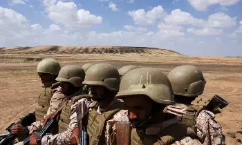 Houthi Attacks: హూతీల దాడులు: యెమెన్‌లో 17 మంది సైనికులు మృతి - అంతర్యుద్ధం మళ్లీ మొదలయ్యే ప్రమాదం