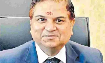 AP SEC: స్థానిక సంస్థల ఎన్నికలు ఎప్పుడైనా రావచ్చు.. అన్ని ఏర్పాట్లు పూర్తి చేయాలి: ఎస్‌ఈసీ