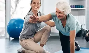 About Sarcopenia: వయస్సు పెరుగుతున్న కొద్దీ కండరాలు బలహీనపడుతున్నాయా? సార్కోపేనియాపై నిపుణుల హెచ్చరిక
