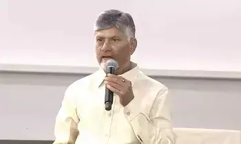 CM Chandrababu: గొడ్డలి పార్టీ కుట్రలు, అల్లర్ల నిరసనలను తిప్పికొట్టాలి: సీఎం చంద్రబాబు