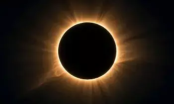 Rare Solar Eclipse in August:  ఆగస్టులో అరుదైన సూర్యగ్రహణం.. ఎప్పుడు, ఎక్కడ, ఎలా చూడాలి?