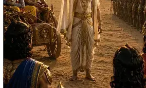 The Only Son of Dhritarashtra to Fight for the Pandavas: మహాభారత యుద్ధంలో పాండవుల పక్షాన పోరాడిన ఏకైక ధృతరాష్ట్రుడి కుమారుడు ఎవరు?