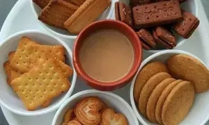 Quit the Tea-and-Biscuit Habit: టీ, బిస్కెట్ అలవాటు మానేయండి.. రోజంతా ఫుల్ ఎనర్జీ కోసం ఈ 8 హై-ప్రోటీన్ బ్రేక్ఫాస్ట్ ట్రై చేయండి! Quit the Tea-and-Biscuit Habit: టీ, బిస్కెట్ అలవాటు మానేయండి.. రోజంతా ఫుల్ ఎనర్జీ కోసం ఈ 8 హై-ప్రోటీన్ బ్రేక్ఫాస్ట్ ట్రై చేయండి!
