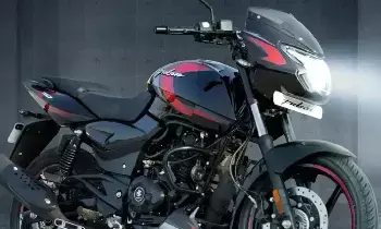 Bajaj Pulsar 150 : సరికొత్త లుక్, ఎల్‌ఈడీ హెడ్‌లైట్‌..కొత్త అవతార్‌లో రాబోతున్న బజాజ్ పల్సర్ 150