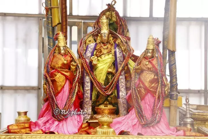 Srivari Pavitrotsavams: ఆగస్టు 23 నుండి 25వ తేదీ వరకు శ్రీవారి ఆలయంలో పవిత్రోత్సవాలు Srivari Pavitrotsavams: ఆగస్టు 23 నుండి 25వ తేదీ వరకు శ్రీవారి ఆలయంలో పవిత్రోత్సవాలు