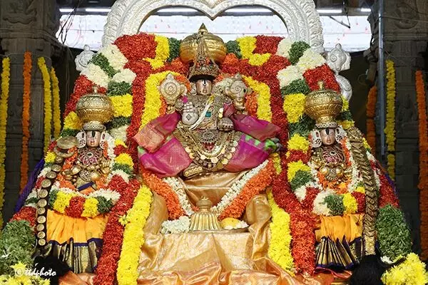 Sri Govindaraja Swamy Temple: నేడు గోవిందరాజస్వామివారి ఆలయంలో శ్రీ చక్రత్తాళ్వార్ సాత్తుమొర Sri Govindaraja Swamy Temple: నేడు గోవిందరాజస్వామివారి ఆలయంలో శ్రీ చక్రత్తాళ్వార్ సాత్తుమొర