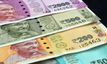 Plastic Notes: ప్లాస్టిక్ నోట్ల రాకతో పాత నోట్లు రద్దవుతాయా?.. క్లారిటీ ఇచ్చిన కేంద్ర ఆర్థిక శాఖ