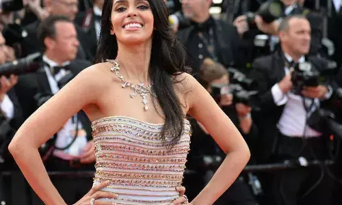 Mallika Sherawat: హాలీవుడ్ స్టార్ టామ్ క్రూజ్కు నాపై క్రష్.. మెసేజ్లు కూడా చేశారు.. మల్లికా శెరావత్ సంచలన వ్యాఖ్యలు Mallika Sherawat: హాలీవుడ్ స్టార్ టామ్ క్రూజ్కు నాపై క్రష్.. మెసేజ్లు కూడా చేశారు.. మల్లికా శెరావత్ సంచలన వ్యాఖ్యలు