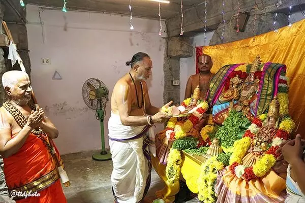 Sri Govindaraja Swamy Temple: శ్రీ గోవిందరాజస్వామివారి ఆలయంలో ఘనంగా శ్రీ చక్రత్తాళ్వార్ సాత్తుమొర Sri Govindaraja Swamy Temple: శ్రీ గోవిందరాజస్వామివారి ఆలయంలో ఘనంగా శ్రీ చక్రత్తాళ్వార్ సాత్తుమొర