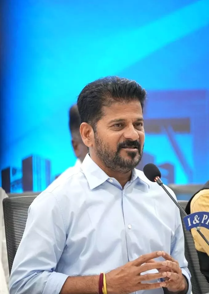 CM Revanth Reddy: కాంగ్రెస్ ఉన్నంత కాలం సెక్యులర్ వర్గాలకు మనుగడ: సీఎం రేవంత్ రెడ్డి CM Revanth Reddy: కాంగ్రెస్ ఉన్నంత కాలం సెక్యులర్ వర్గాలకు మనుగడ: సీఎం రేవంత్ రెడ్డి