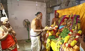 Sri Govindaraja Swamy Temple: శ్రీ గోవిందరాజస్వామివారి ఆలయంలో ఘనంగా శ్రీ చక్రత్తాళ్వార్ సాత్తుమొర Sri Govindaraja Swamy Temple: శ్రీ గోవిందరాజస్వామివారి ఆలయంలో ఘనంగా శ్రీ చక్రత్తాళ్వార్ సాత్తుమొర