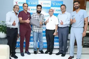 Jr NTR: ఆసుపత్రి నుంచి డిశ్చార్జైన జూనియర్ ఎన్టీఆర్.... వైద్యులు ఏమన్నారంటే? Jr NTR: ఆసుపత్రి నుంచి డిశ్చార్జైన జూనియర్ ఎన్టీఆర్.... వైద్యులు ఏమన్నారంటే?