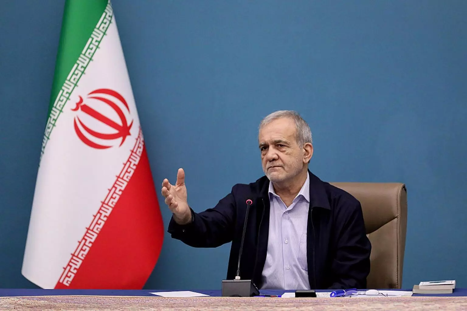Iranian President Masoud Pezeshkian: బ్రిక్స్ సదస్సు కోసం సెప్టెంబర్లో దిల్లీకి రానున్న ఇరాన్ అధ్యక్షుడు పెజెష్కియాన్ Iranian President Masoud Pezeshkian: బ్రిక్స్ సదస్సు కోసం సెప్టెంబర్లో దిల్లీకి రానున్న ఇరాన్ అధ్యక్షుడు పెజెష్కియాన్