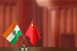 White House: చైనా సరకులు రీరూట్ చేసి అమెరికా సుంకాలు తప్పించుకుంటోంది.. భారత్పై వైట్హౌస్ ఆరోపణలు White House: చైనా సరకులు రీరూట్ చేసి అమెరికా సుంకాలు తప్పించుకుంటోంది.. భారత్పై వైట్హౌస్ ఆరోపణలు