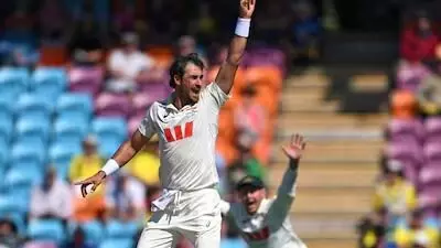 Mitchell Starc: మిచ్సన్ స్టార్క్ అరుదైన మైలురాయి: కపిల్ దేవ్ను అధిగమించిన ఆసీస్ పేసర్ Mitchell Starc: మిచ్సన్ స్టార్క్ అరుదైన మైలురాయి: కపిల్ దేవ్ను అధిగమించిన ఆసీస్ పేసర్
